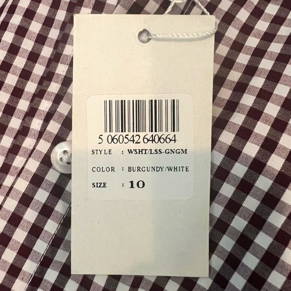 Relco Burgundy Gingham Button Down 🇬🇧
(𝐧𝐞𝐰 𝐰𝐢𝐭𝐡 𝐭𝐚𝐠𝐬 🏷️) - Picture 5 of 6